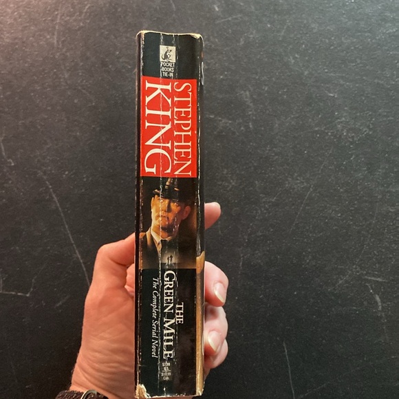 PAPERBACK Stephen King's The Green Mile - Picture 4 of 7